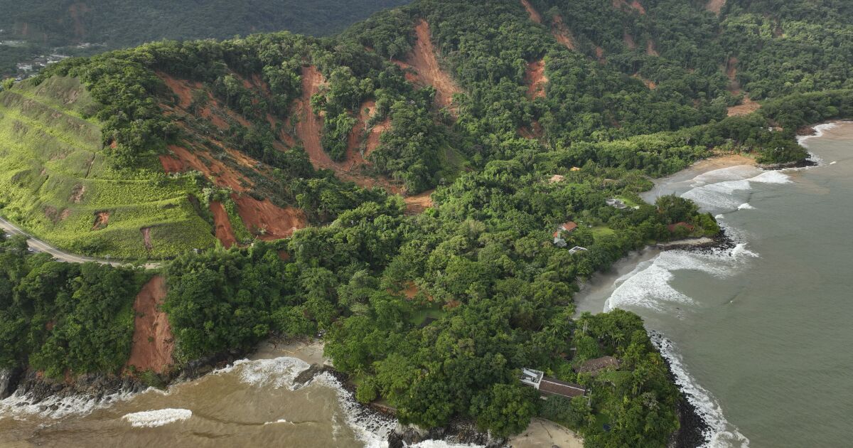 Diluvio en Brasil deja 44 muertos y decenas de desaparecidos Los
