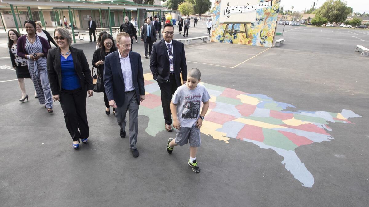 LAUSD Supt. Austin Beutner gets a tour of Napa Street Elementary.