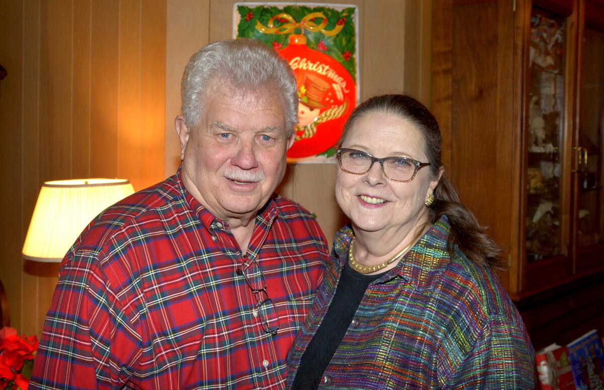 Joan “J.P.” O’Connor and her husband, Cotton Thompson, were ready to welcome guests to their holiday cookie party.