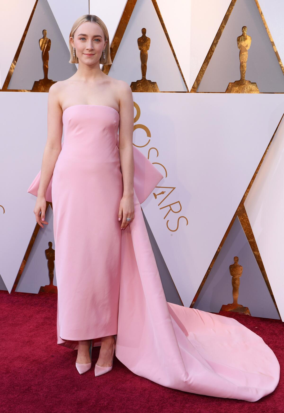 Saoirse Ronan in Calvin Klein By Appointment at the 2018 Oscars.