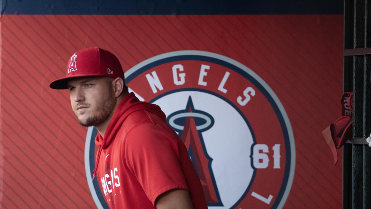 Mike Trout plans to be 'wearing an Angels uniform in spring' - Los Angeles  Times