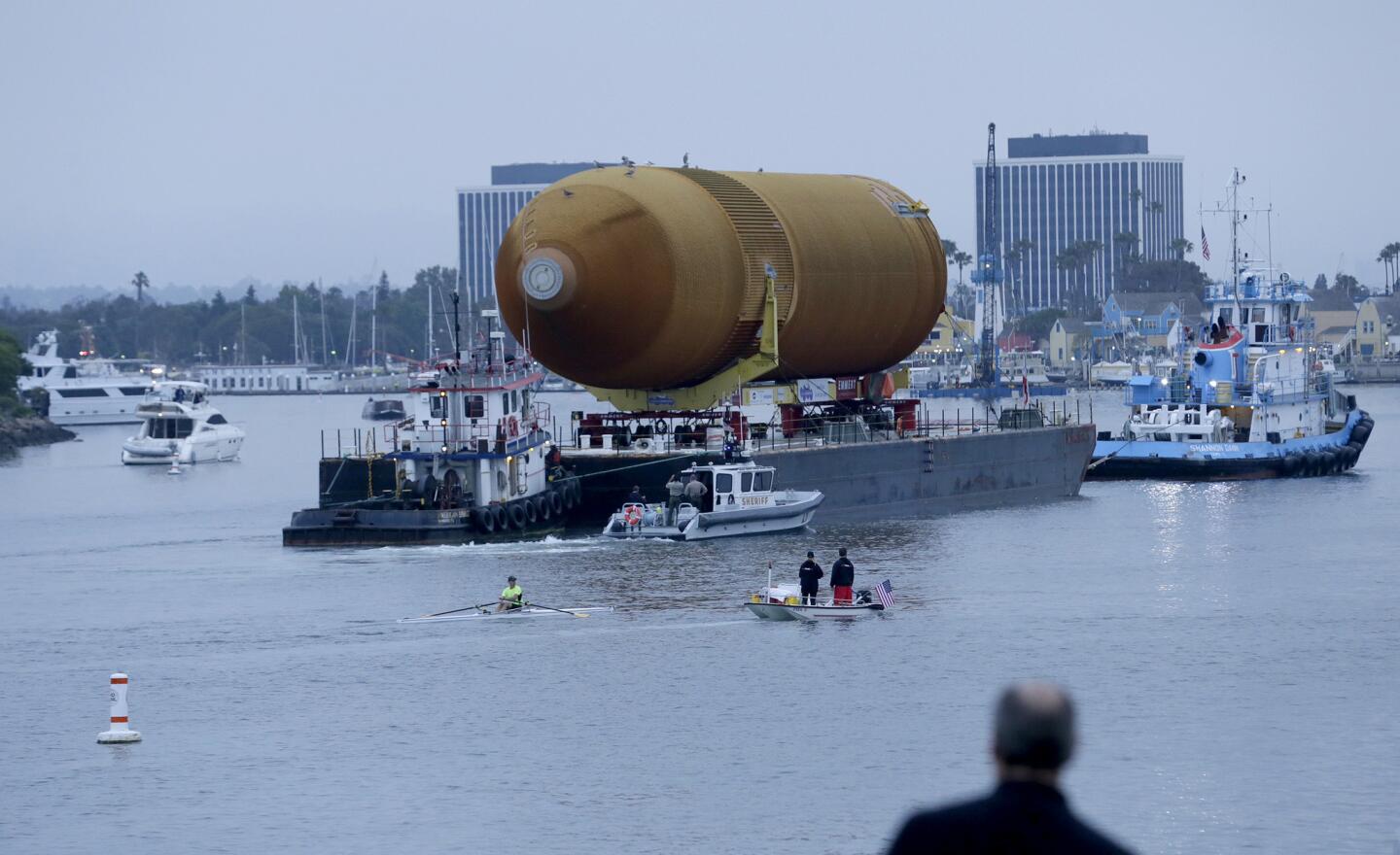 Shuttle tank arrives