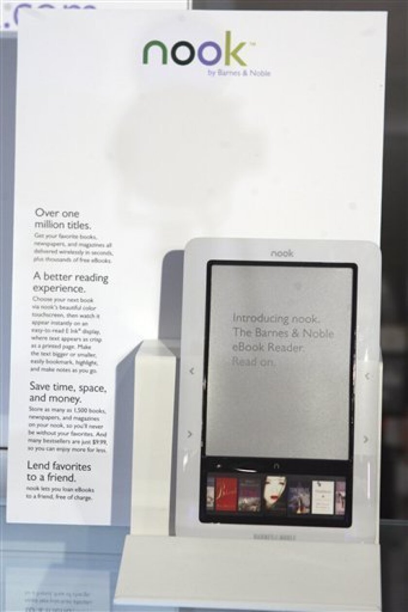 Barnes Noble Unveils New E Reader The Nook The San Diego