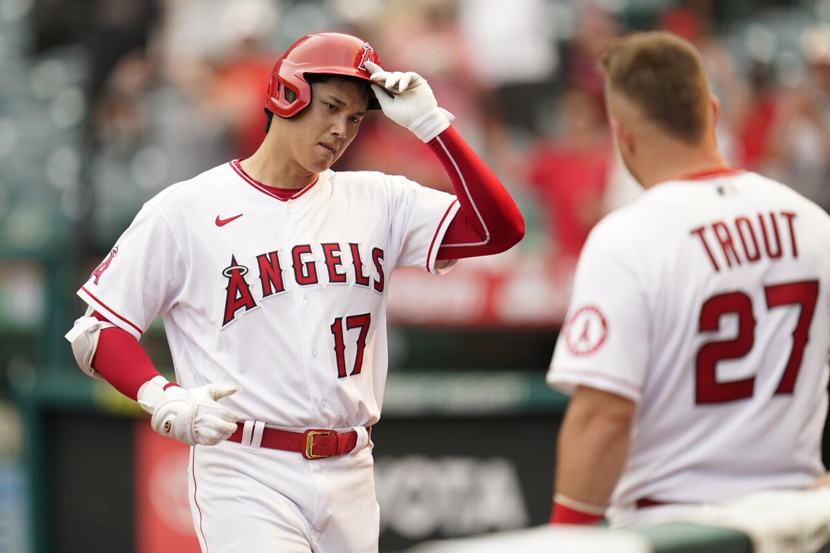 Ohtani, Trout homer to lead Angels past Diamondbacks