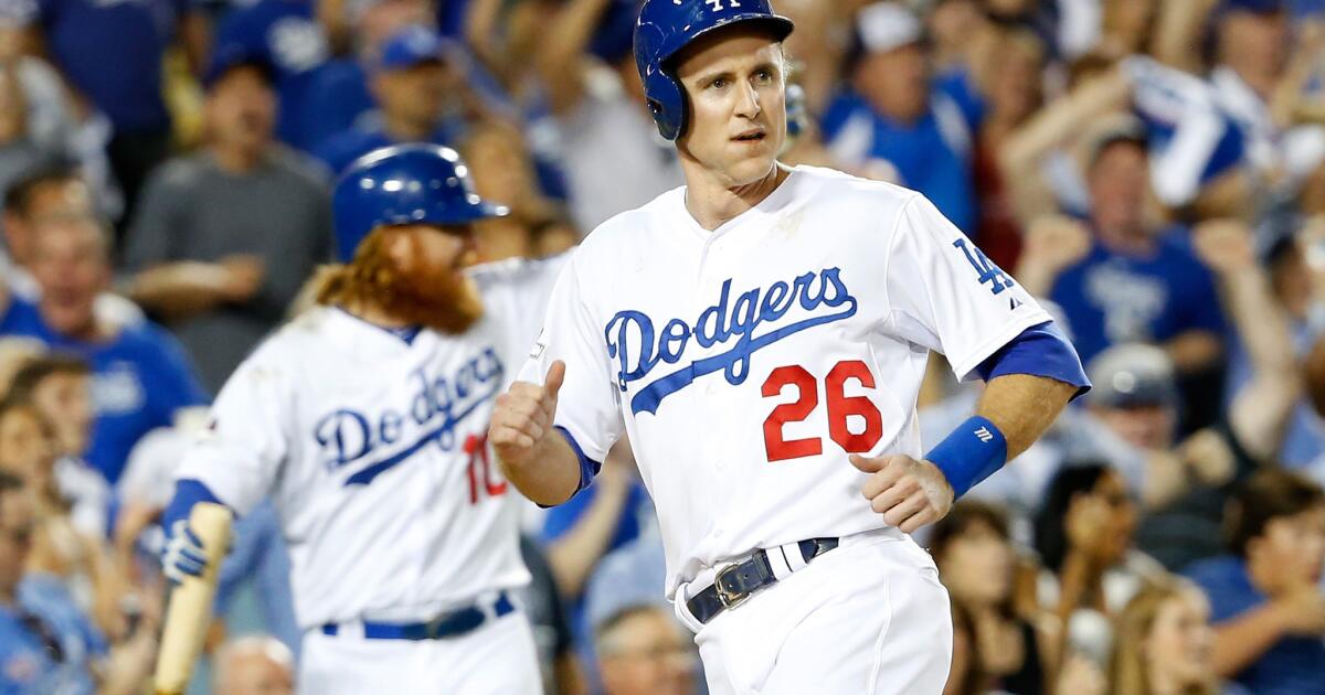 Dodgers notebook: Chase Utley accepts limited role for chance to win –  Daily News