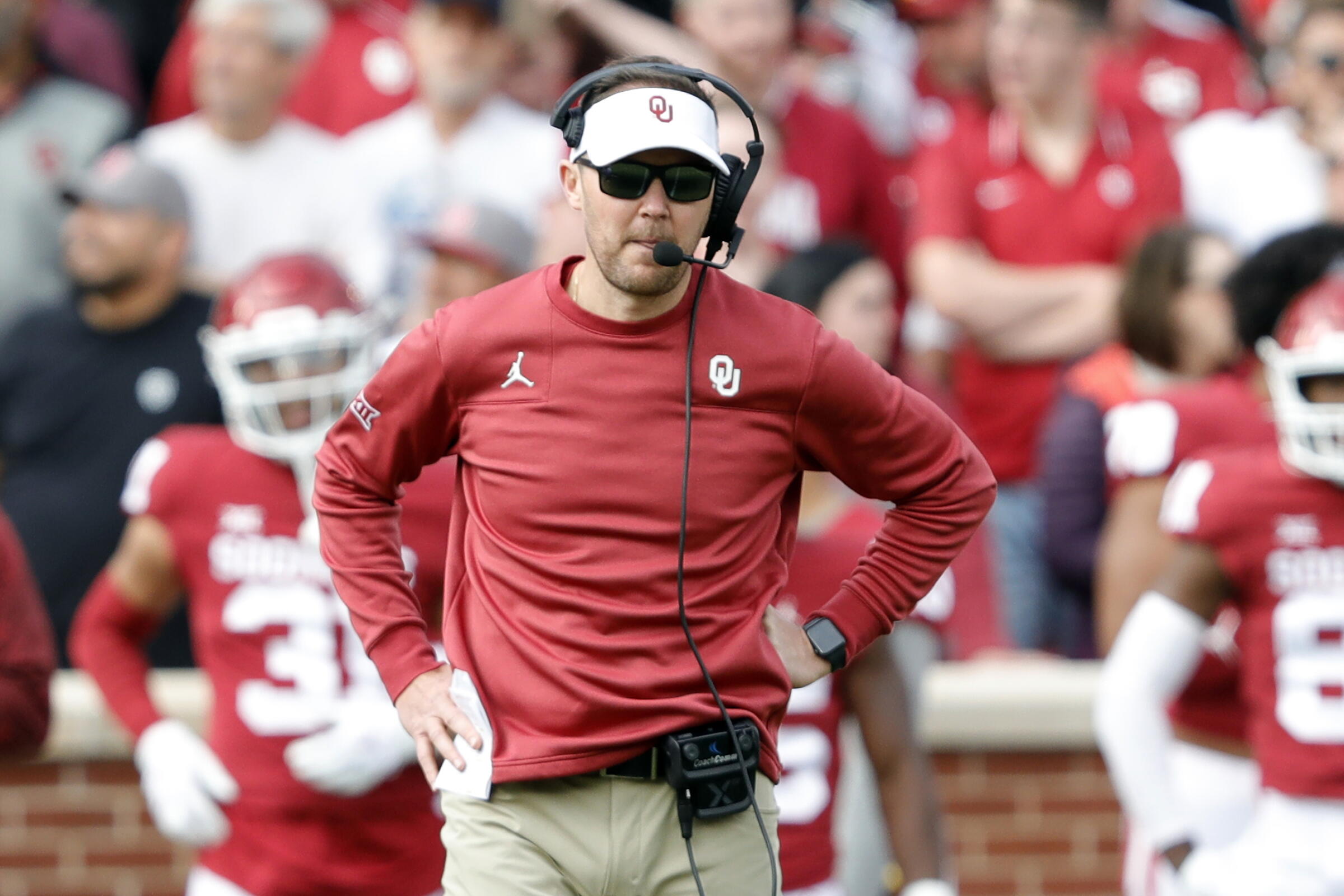 Lincoln Riley Isc Coach USC hires Lincoln Riley: 5 things every Trojan fan should know - Los ...