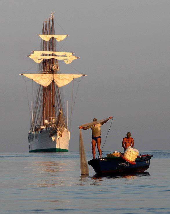 Friday: The day in photos - Cuba