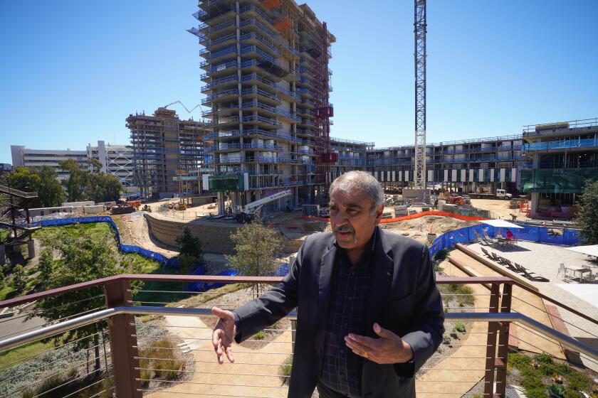San Diego, CA - August 29: On Tuesday, Aug. 29, 2023 at UCSD campus, Chancellor, Pradeep Khosla walked around the Pepper Canyon West Living and Learning Neighborhood construction site. (Nelvin C. Cepeda / The San Diego Union-Tribune)