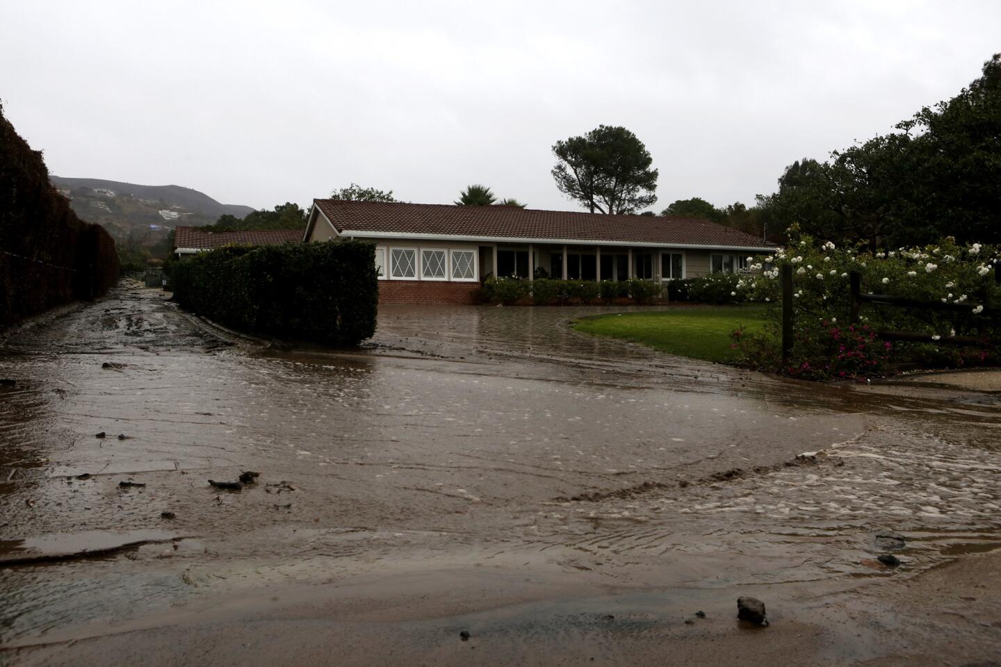 Thursday's rainstorm drenches Southland