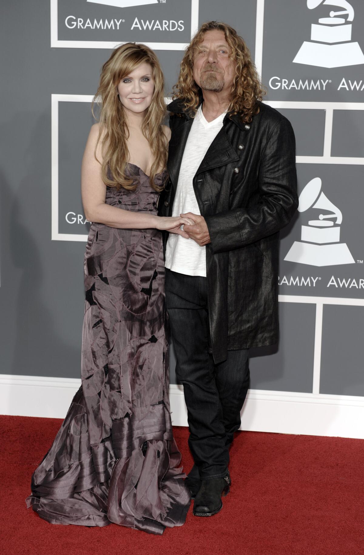 Alison Krauss and Robert Plant 