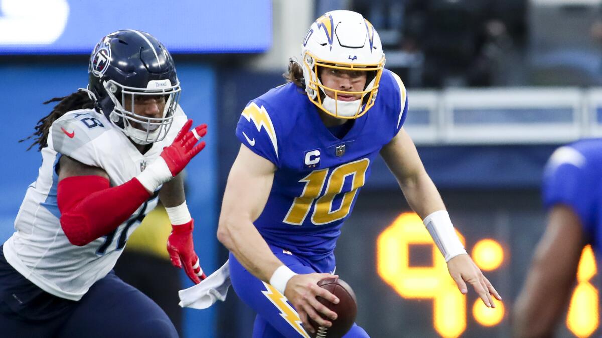 Field goal propels Los Angeles Chargers to 17-14 victory over Tennessee  Titans