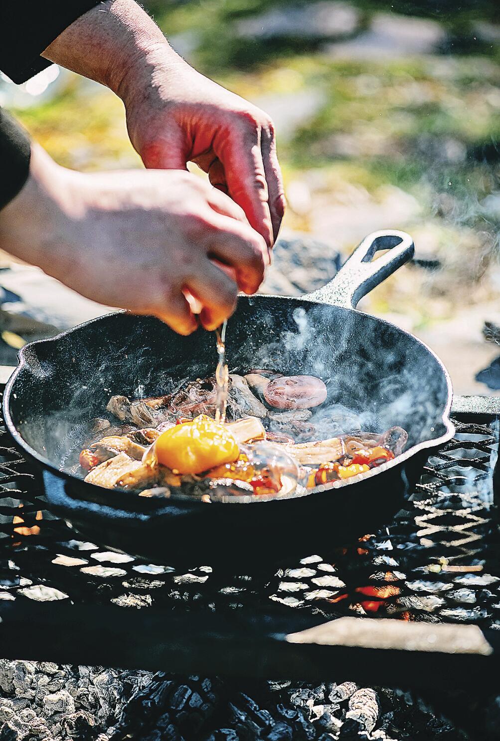 Rainy Bushcraft camp cooking with a Wok 