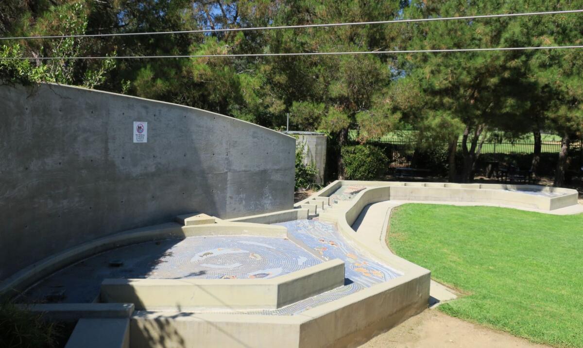 La Cañada Parks and Recreation commissioners are considering the fate of a fountain at Mayors' Discovery Park that has been inoperable since 2014. Options include repairing and restoring the fountain or using the structure for drought-tolerant landscaping.