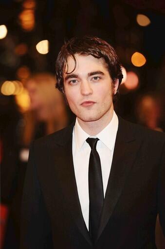 Robert Pattinson