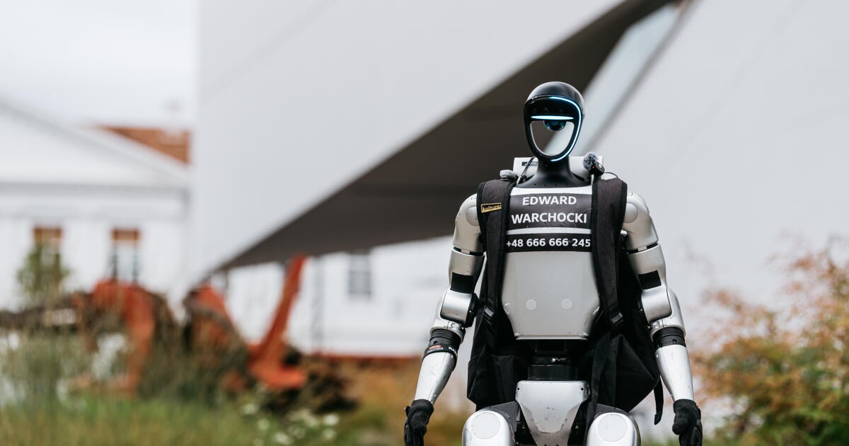 Boar-chasing Humanoid Robot Is Among First Visitors To Lithuanian Ai Exhibit: L.a. Arts And Culture This Weekend - Beritaja Boar-chasing Humanoid Robot Is Among First Visitors To Lithuanian Ai Exhibit: L.a. Arts And Culture This Weekend - Beritaja