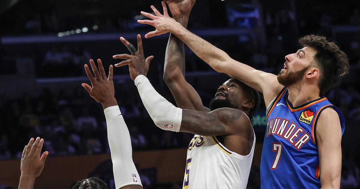 'Get the big fella involved': Lakers' Deandre Ayton disappearing against Thunder