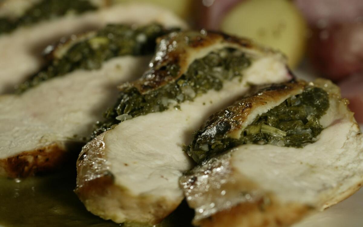 Sauteed chicken breasts stuffed with sorrel