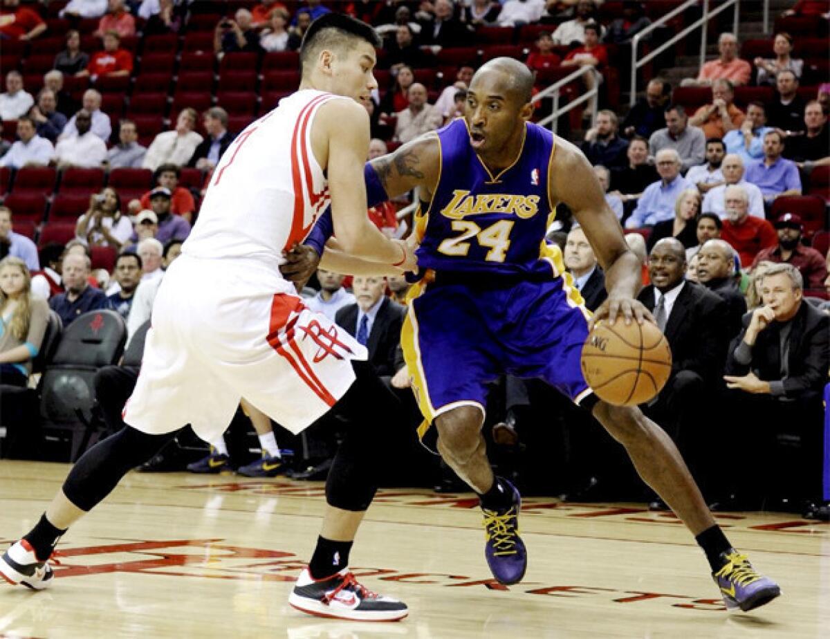 Kobe Bryant scored 39 points in the Lakers 107-105 loss to the Houston Rockets to leave him only 13 points shy of the 30,000-point milestone.