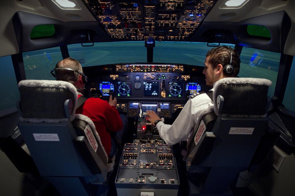 Boeing 737 Flight Simulator Experience