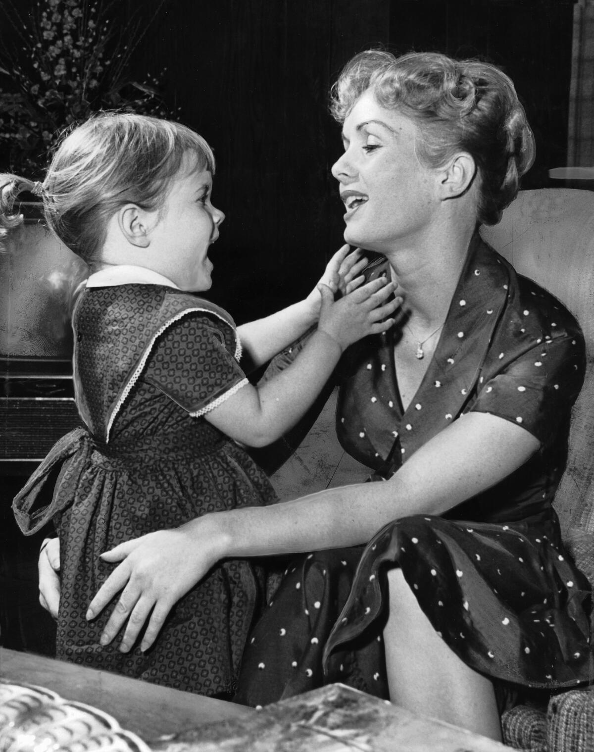 Today in Entertainment: Debut of Debbie Reynolds-Carrie Fisher