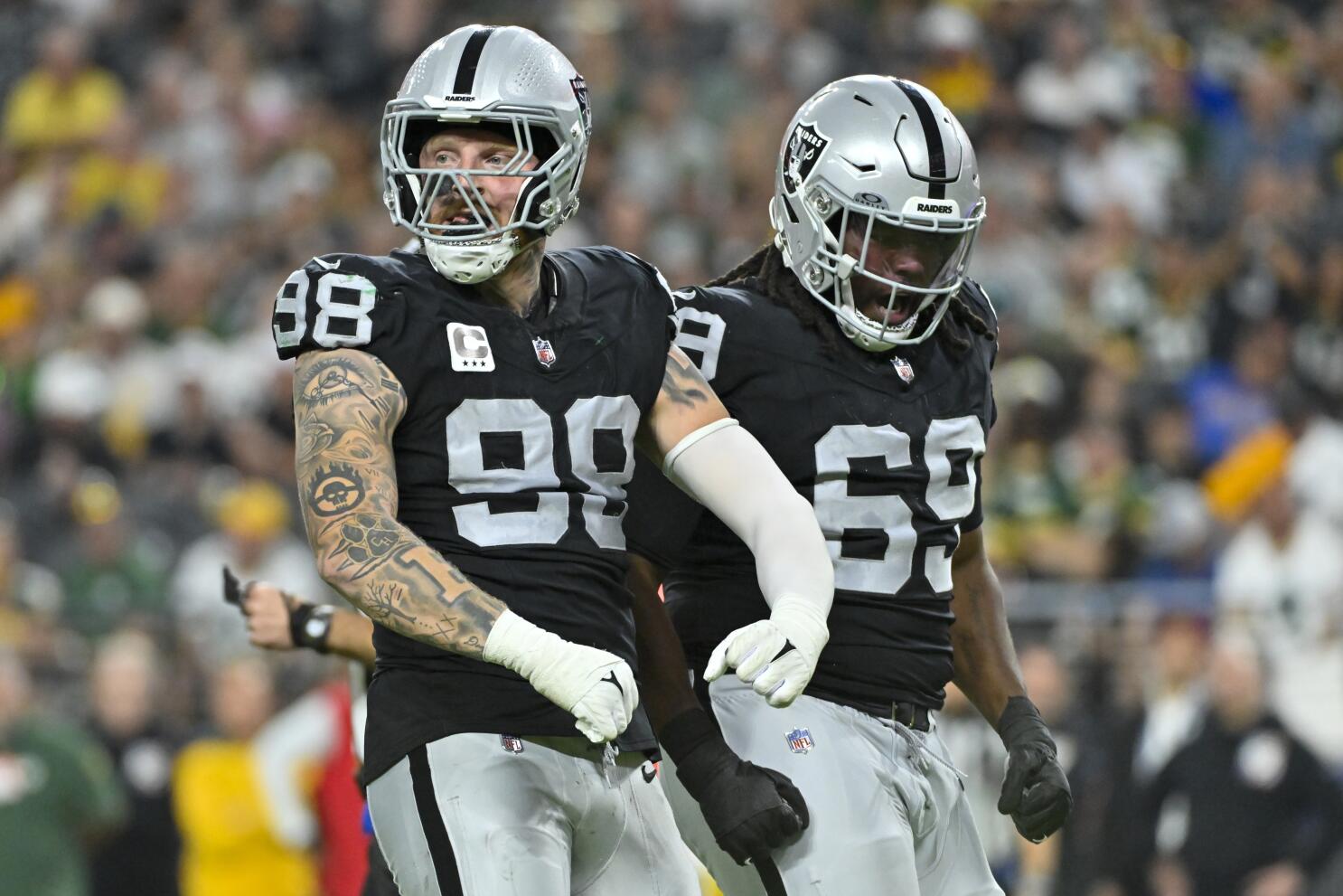 Oakland Raiders uniforms ranked in the top-5 in the NFL