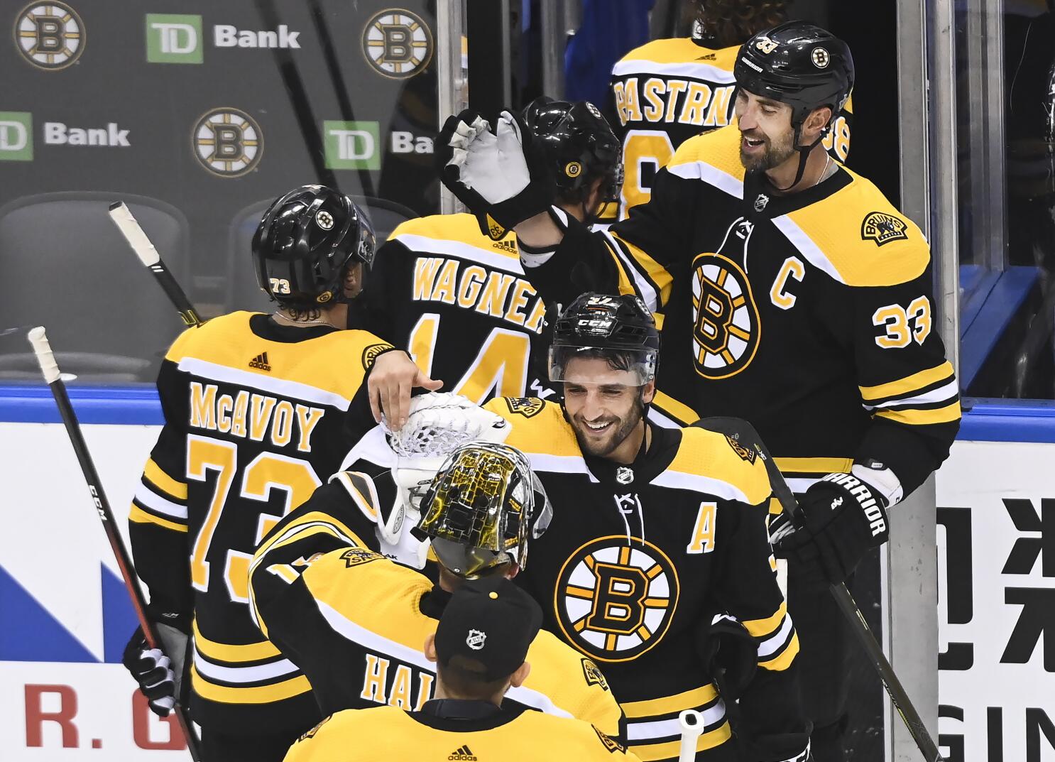 Zdeno Chara retiring with Bruins, ex-captain to sign one-contract Tuesday 