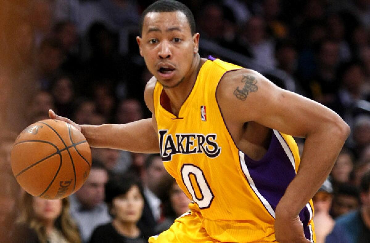 Guard Andrew Goudelock was re-signed by the Lakers on April 14 after Kobe Bryant was injured.