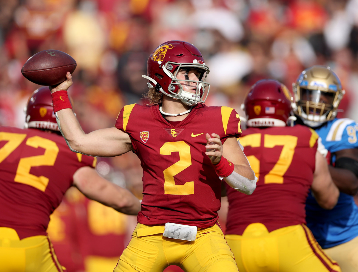 Jaxson Dart struggles to make big impact in first USC start ...