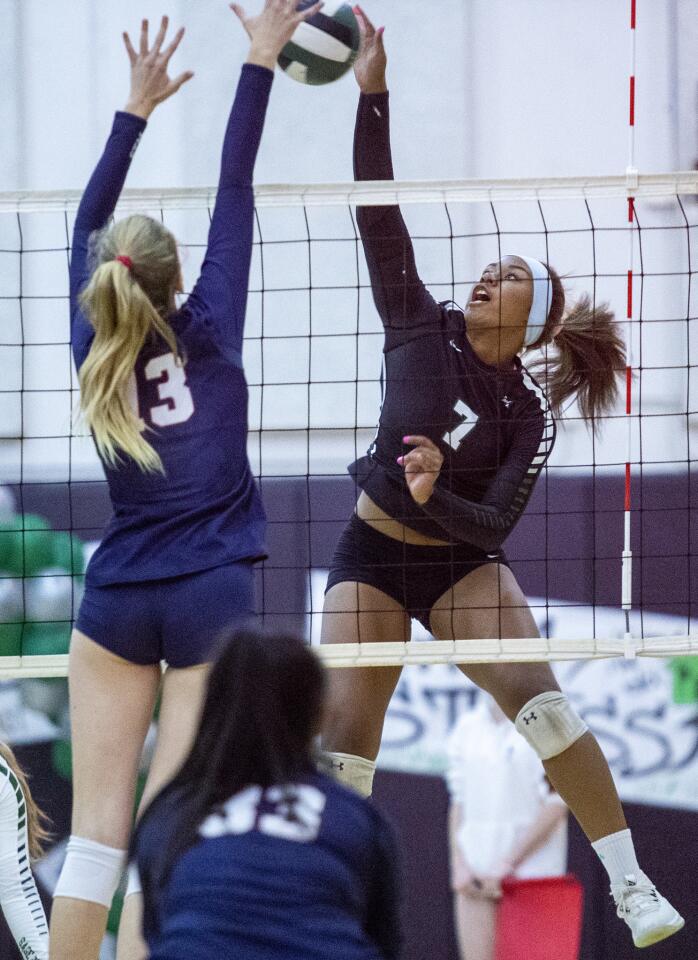 Photo Gallery: Sage Hill vs. St. Margaret’s in girls’ volleyball
