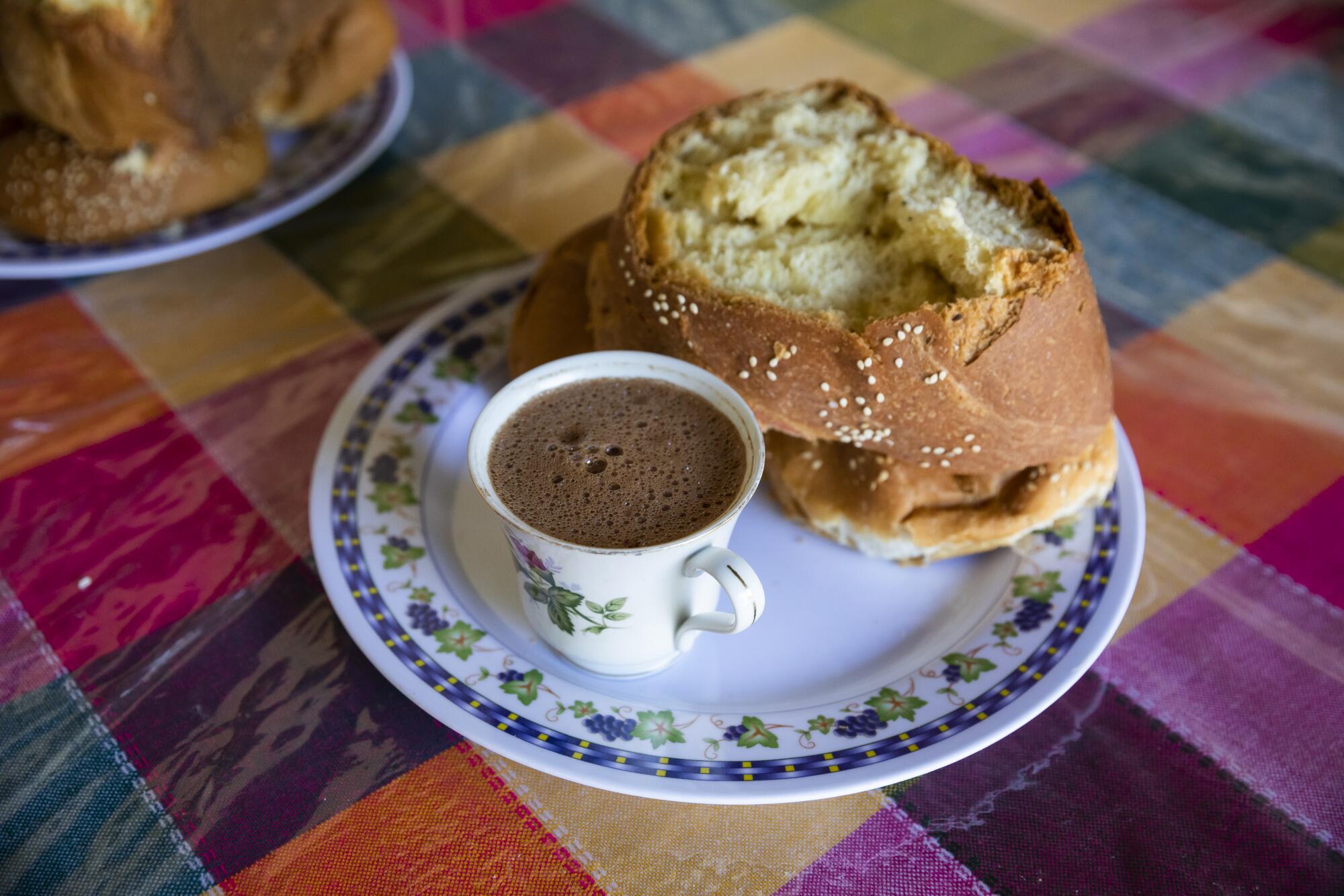 Hot chocolate and traditional bread 