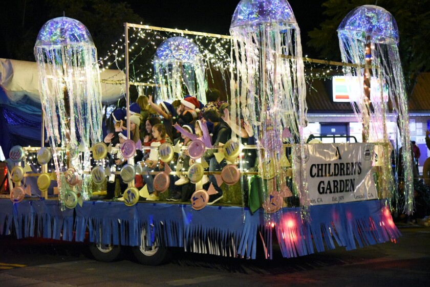 One of the parade floats in the 2019 Encinitas Holiday Parade.