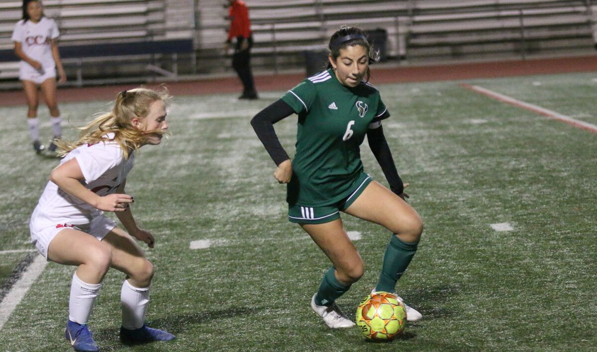 Lorena Villa recorded a goal and an assist for the Mavericks.