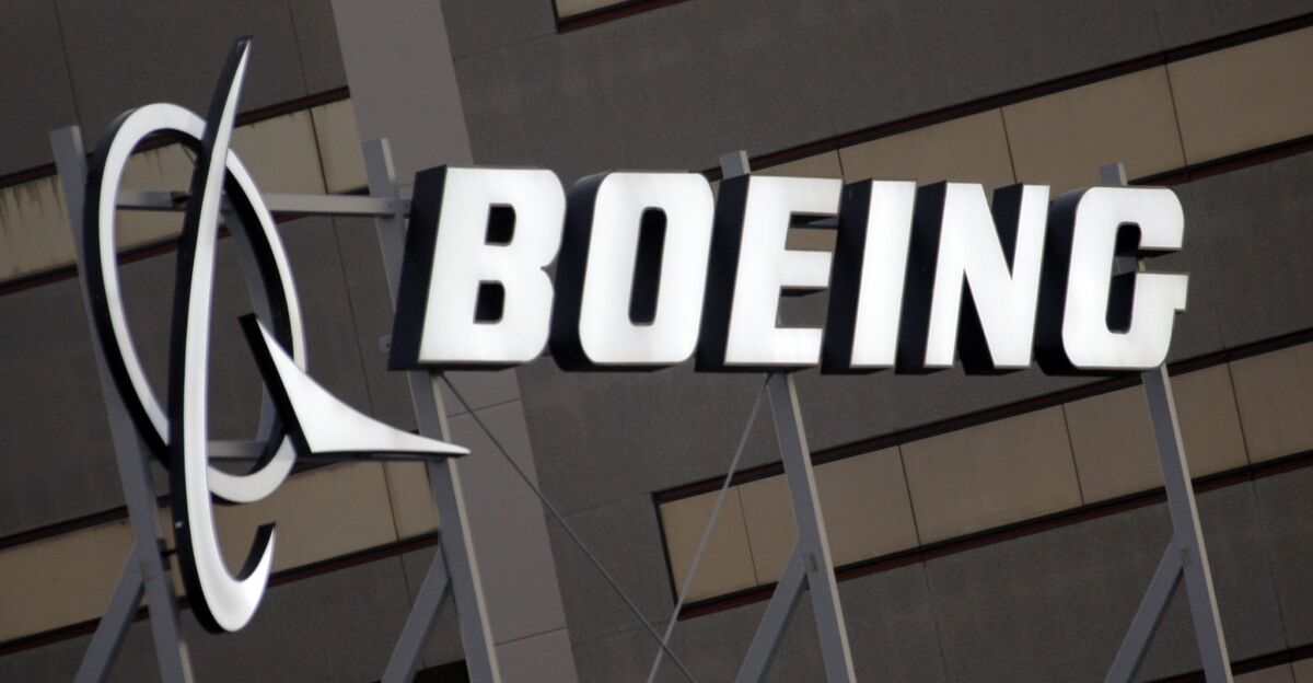 Several states are crafting proposals for Boeing, which is looking for a place to build its next-generation 777X commercial airplane.