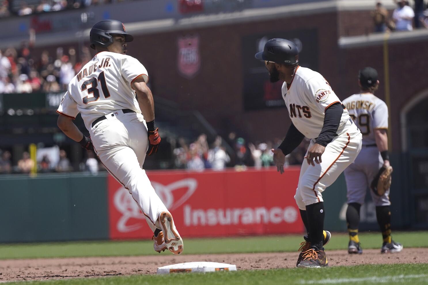 Wade homers twice, Giants bounce back to beat Pirates 6-1 - The San Diego  Union-Tribune