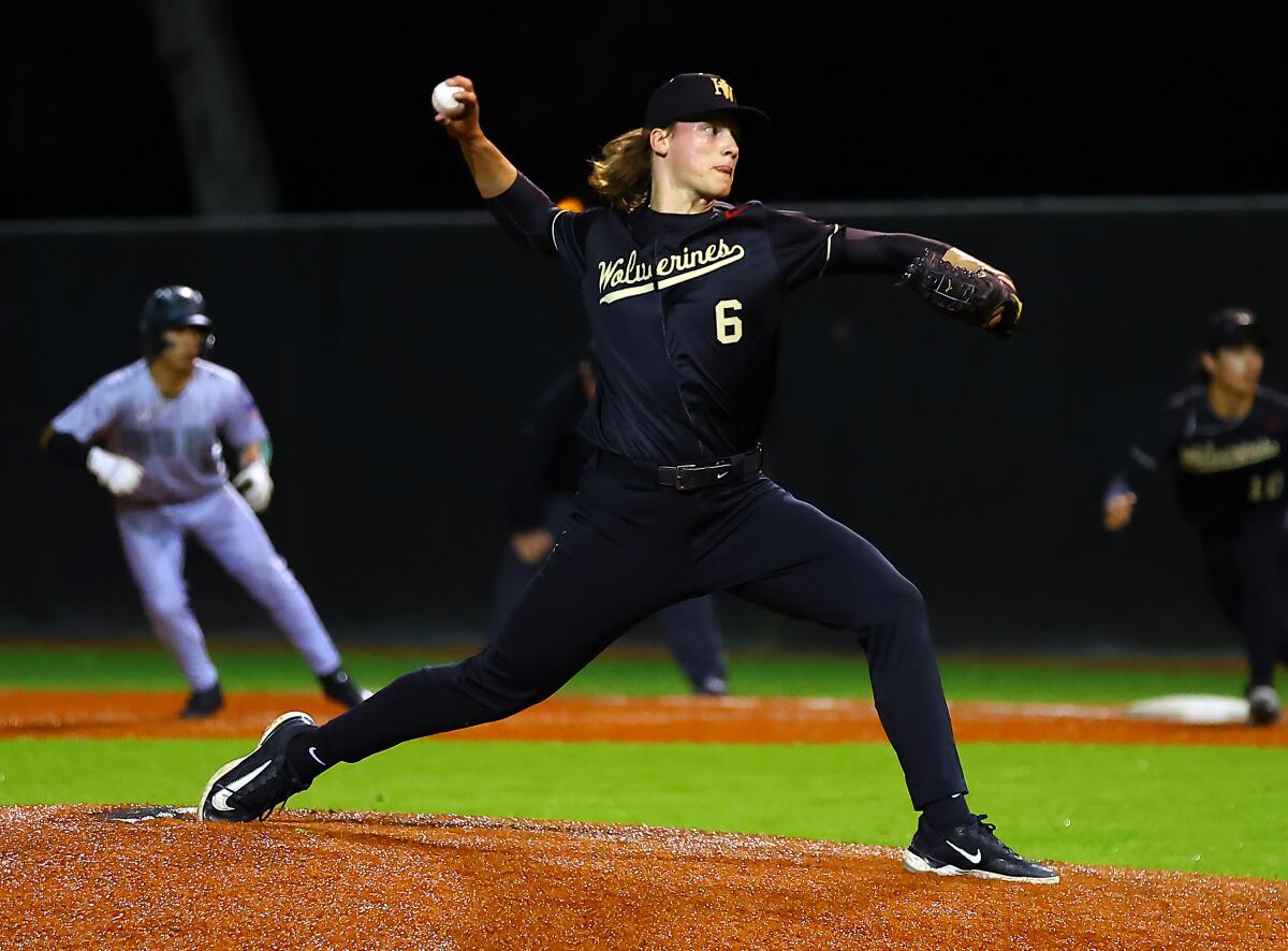 Harvard-Westlake right-hander Duncan Marsten delivers a pitch.