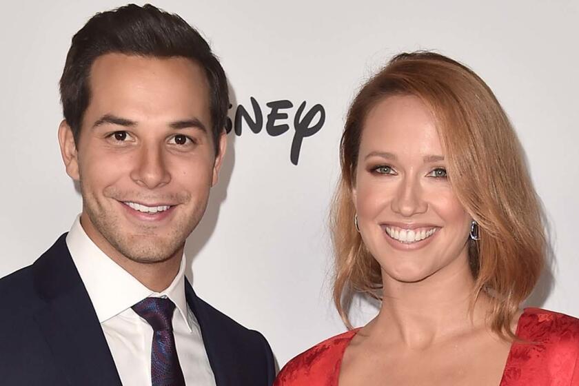 LOS ANGELES, CA - OCTOBER 06: Skylar Astin and Anna Camp attend Mickey's 90th Spectacular at The Shrine Auditorium on October 6, 2018 in Los Angeles, California. (Photo by Alberto E. Rodriguez/Getty Images)