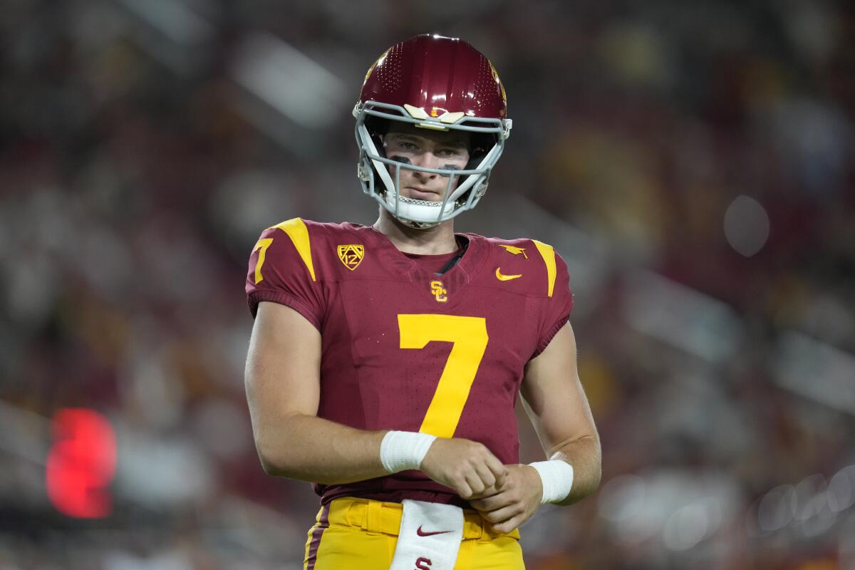 Miller Moss is a top candidate to be USC's starting quarterback next season.