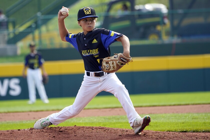 Torrance Little League's Xavier Navarro delivers a pitch.