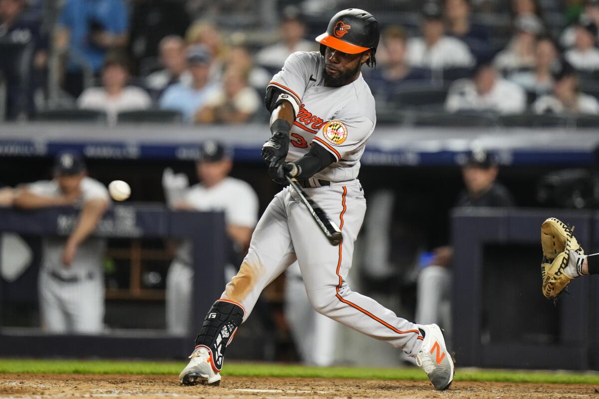 Orioles OF Cedric Mullins leaves game in 2nd inning with right quadriceps  tightness - The San Diego Union-Tribune