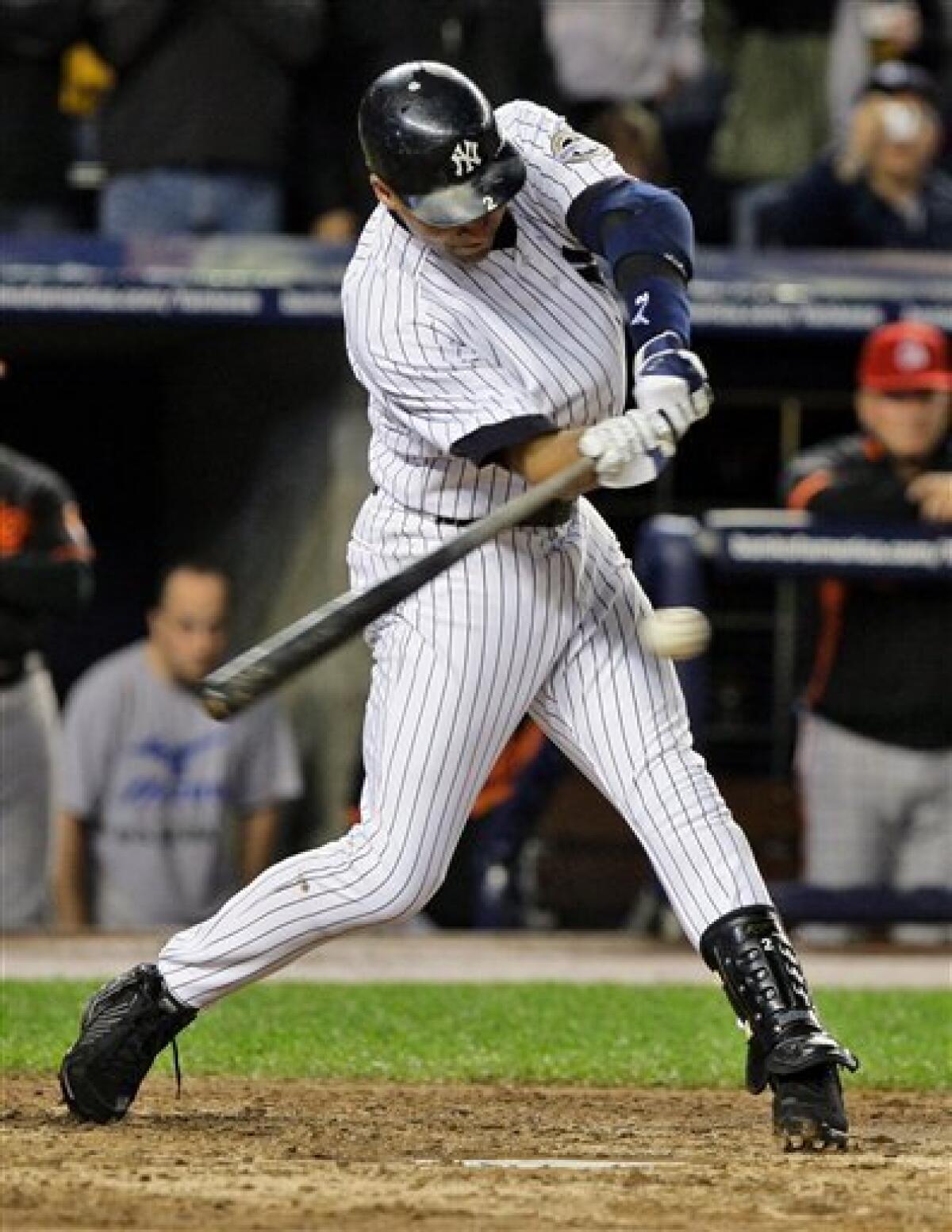 Derek Jeter With Babe Ruth's Swing: Yankees Fans Already
