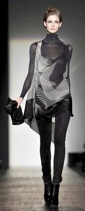 Fall 2009 New York Fashion Week: Max Azria