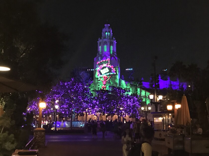 Oogie Boogie Bash A Disney Halloween Party Promete Grandes Emociones En California Adventure Los Angeles Times Oogie Boogie Bash A Disney Halloween Party Promete Grandes Emociones En California Adventure Los Angeles Times