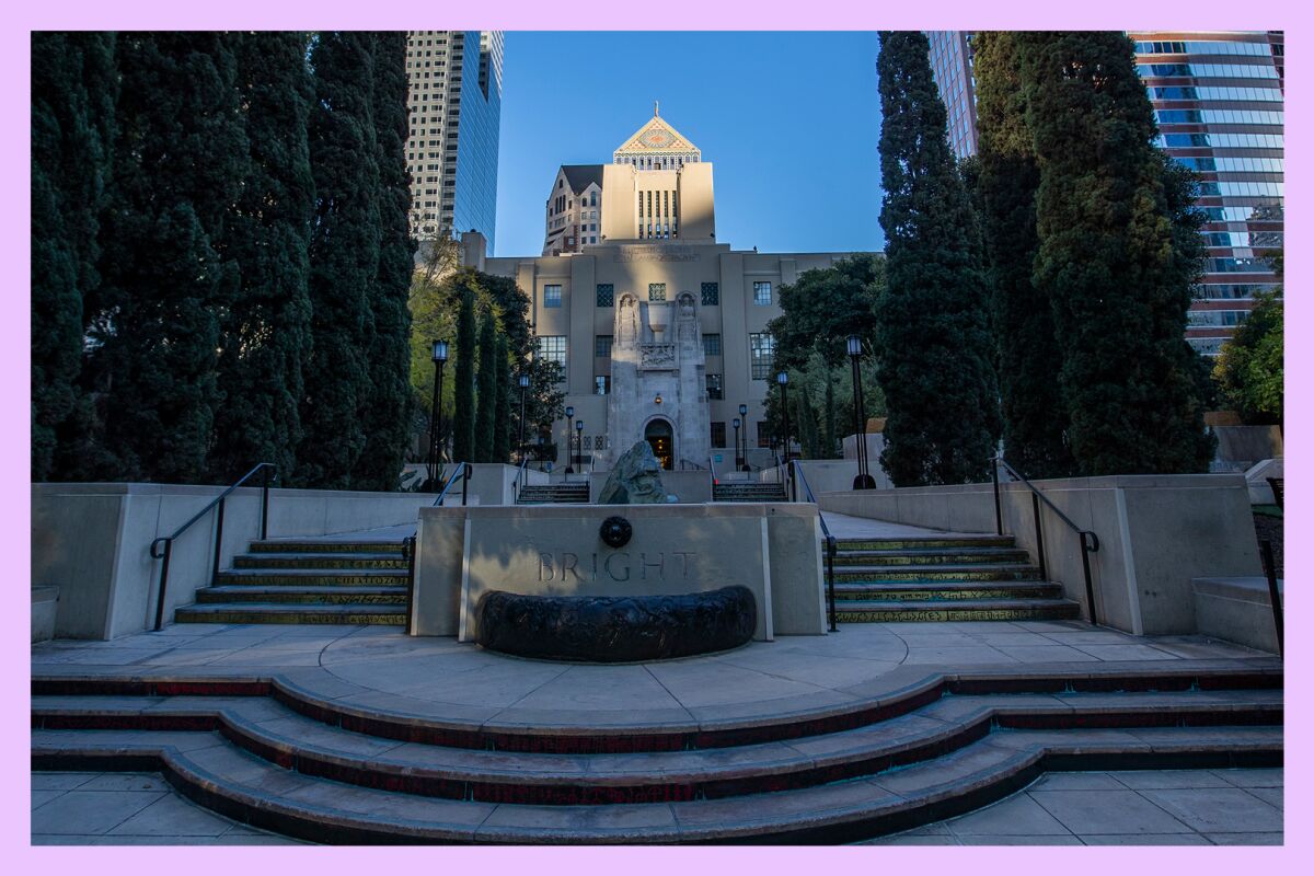 An exterior view of the Los Angeles Central Library 