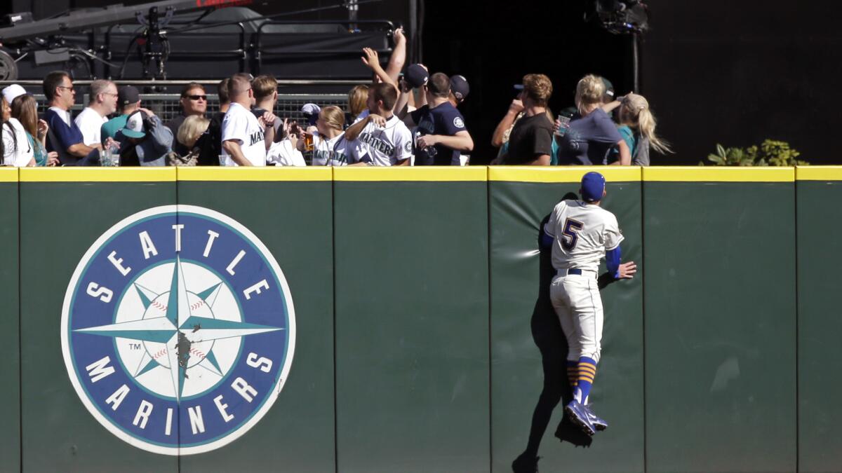 Angels name Scott Servais assistant GM