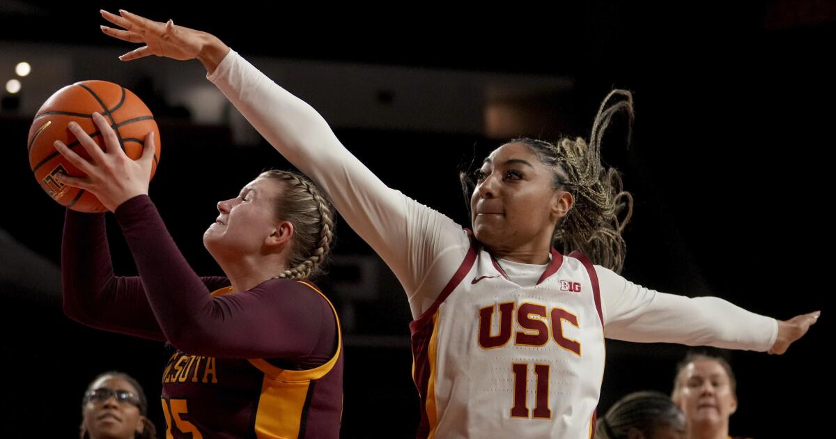 Juju Watkins mücadele ediyor ama USC kadın basketbolu Minnesota'yı yeniyor