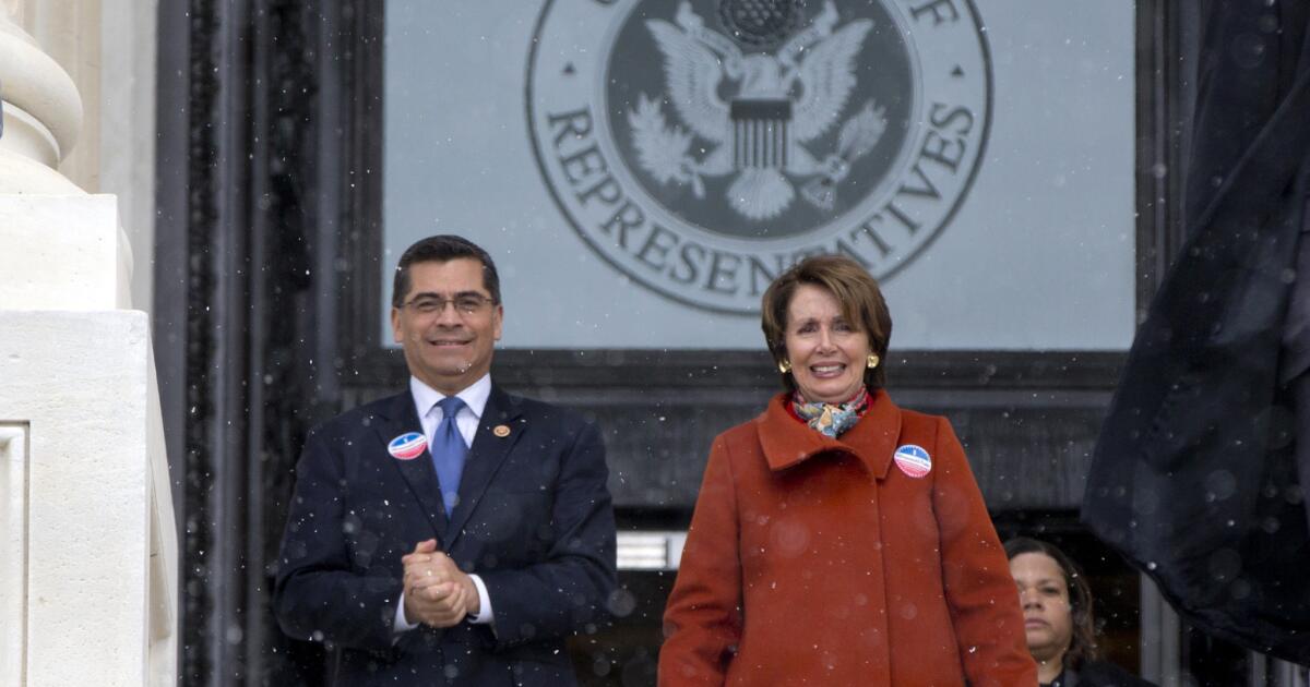 House Democrats try to force a vote on immigration reform