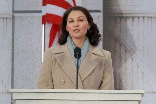 Actress Ashley Judd speaks at the We Are One concert at the Lincoln Memorial