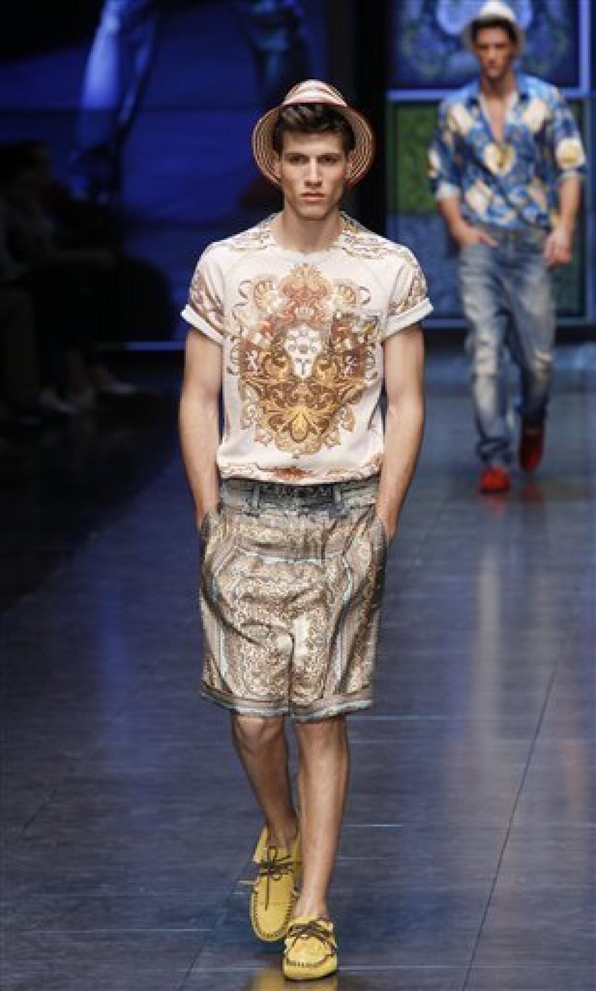 D&G Milan Ready to Wear Spring Summer Male wearing two piece blue