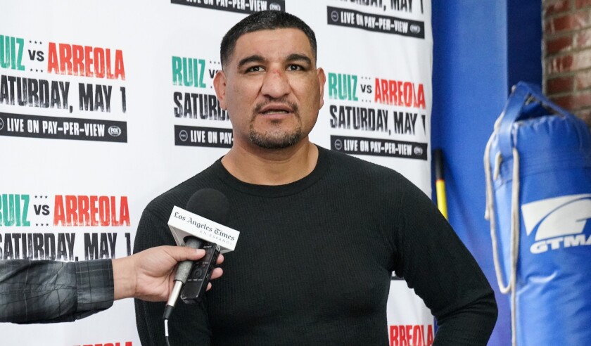 Chris Arreola durante