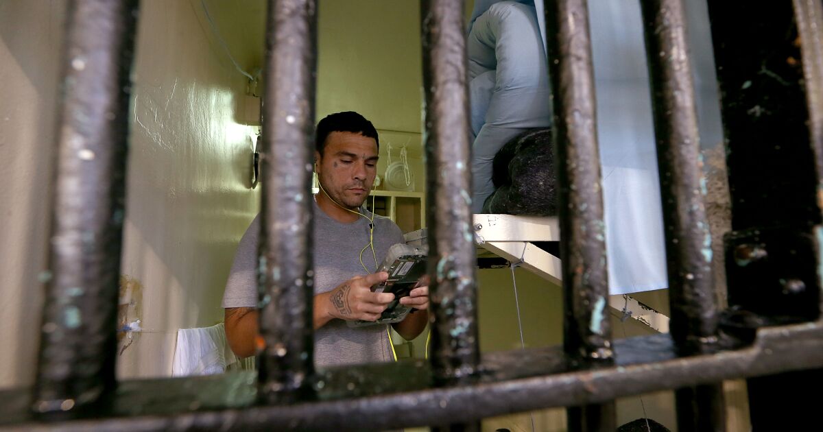 California is second state to offer free prison phone calls. Is it already aiding rehabilitation? California is second state to offer free prison phone calls. Is it already aiding rehabilitation?